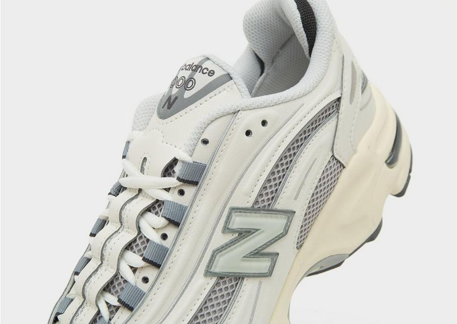 New Balance 1000 Unisex Shoes